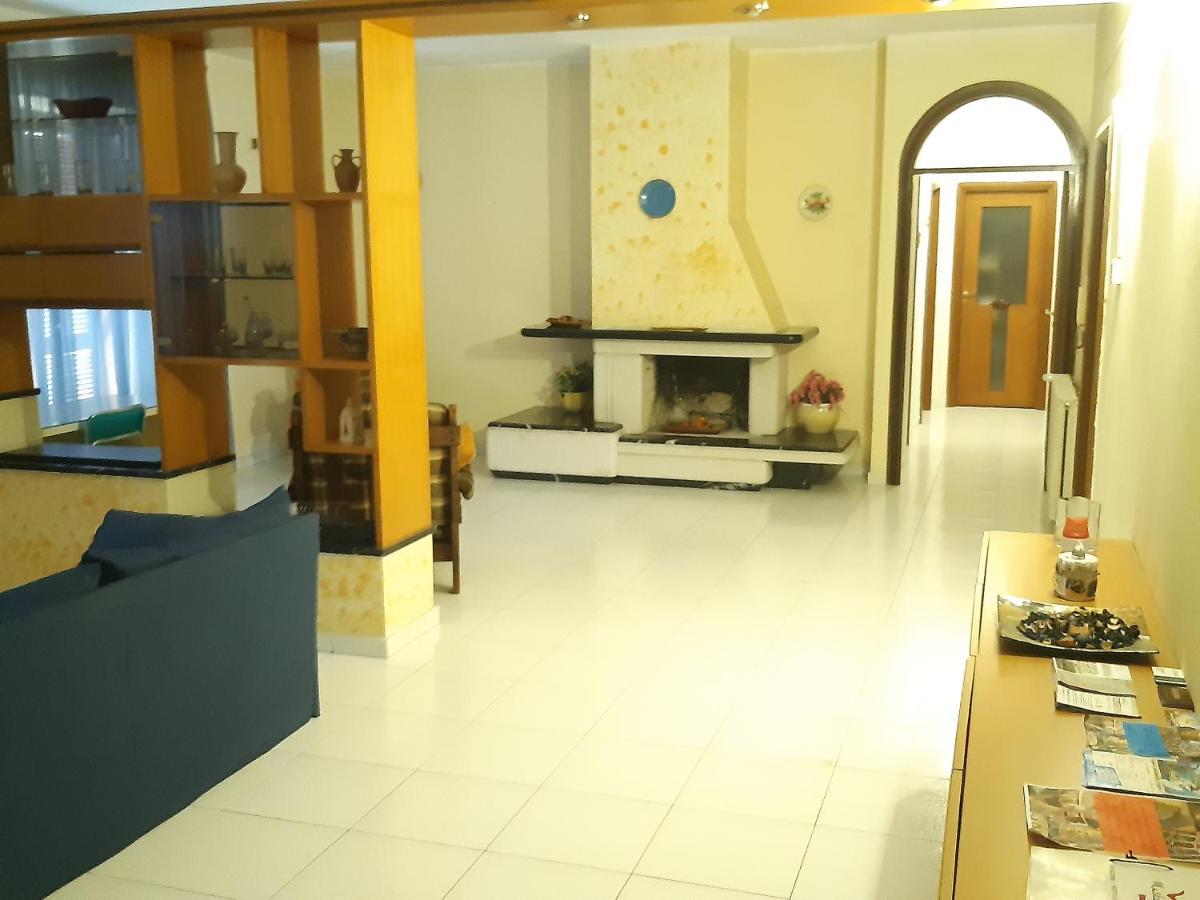 Residenza Caserta Sud - Appartamento Con Giardino Dış mekan fotoğraf