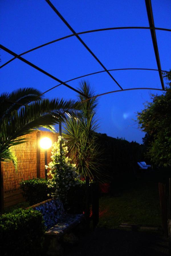 Residenza Caserta Sud - Appartamento Con Giardino Dış mekan fotoğraf
